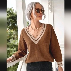 ⏰️3/$10 M/M Shein marron V neck sweater
